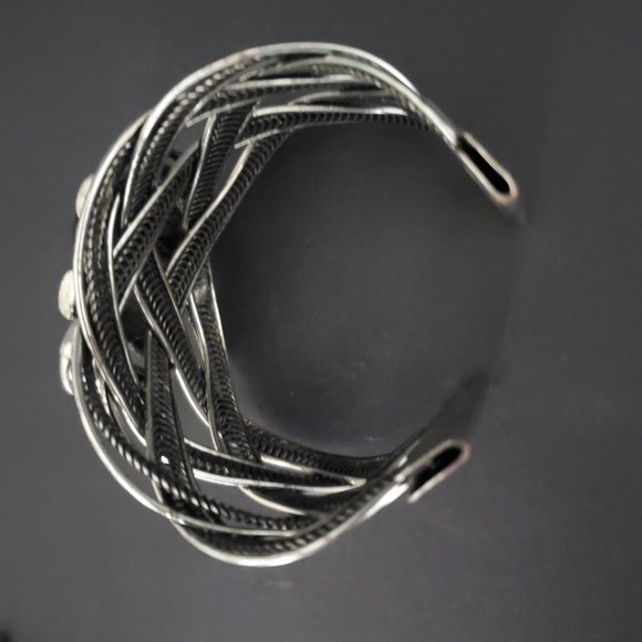 Brutalist Wide Cuff Bracelet Rustic Silver Tone Elephant Applique Woven Design - Picture 5 of 9